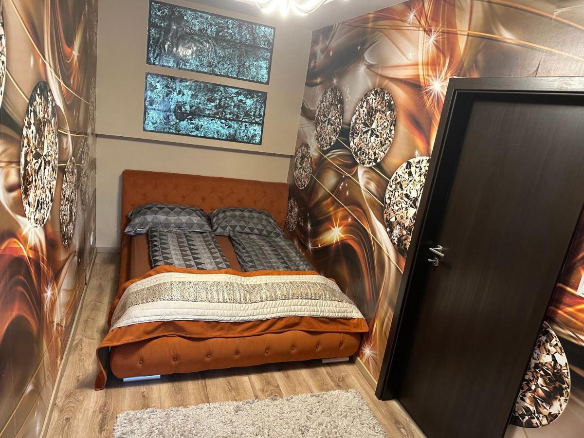 Mox Downtown Apartman 德布勒森 外观 照片