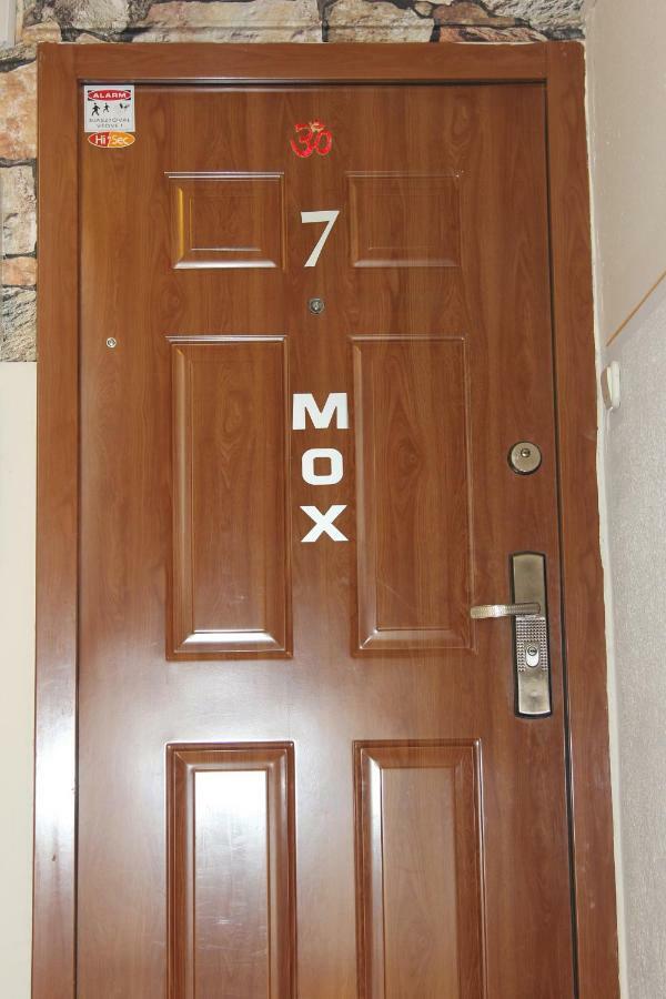 Mox Downtown Apartman 德布勒森 外观 照片